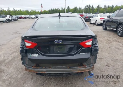 2013 Ford Fusion Energi Titanium из США, поврежденный, VIN 3FA6P0SU4DR284766